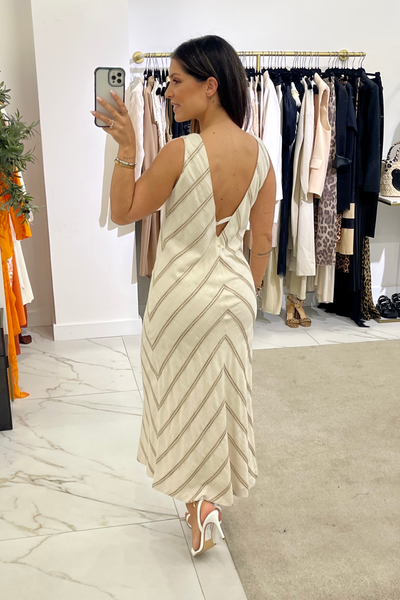 Vestido Swallow
