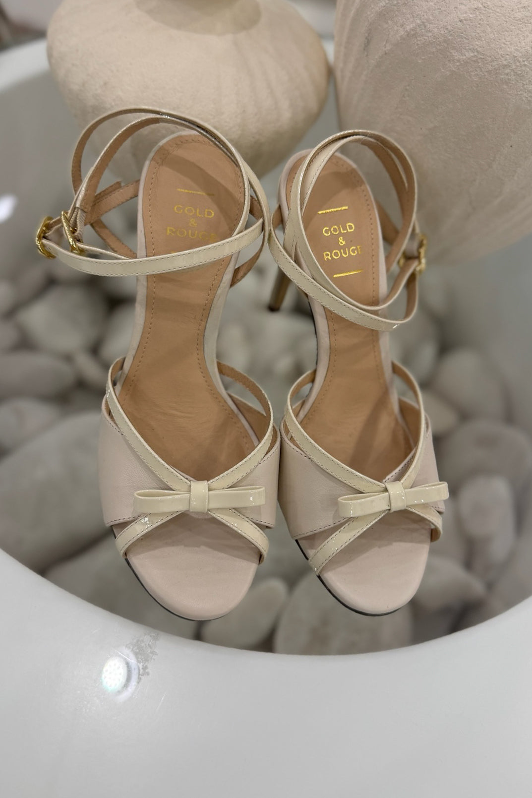 Sandália Gold&Rouge